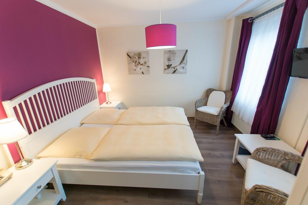 Hotel Heldt Dependance BRE Dış mekan fotoğraf